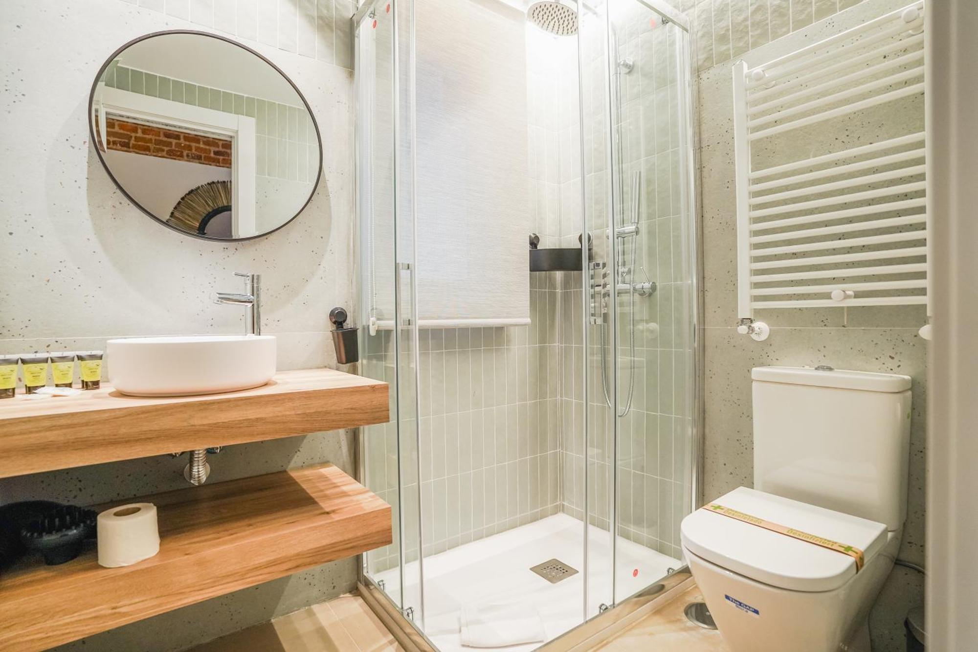 Modern Apartment-2Bedrooms 1Bath-Cuatro Caminos Madrid Luaran gambar